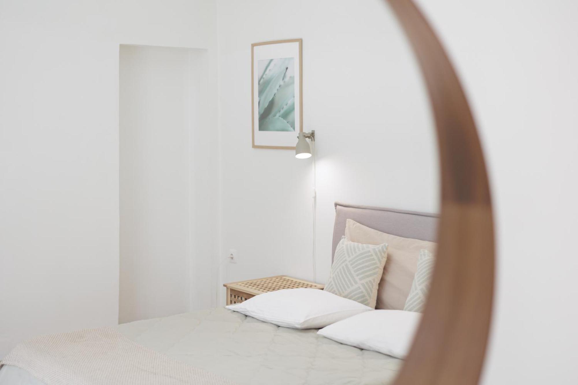 Aloe Apartment